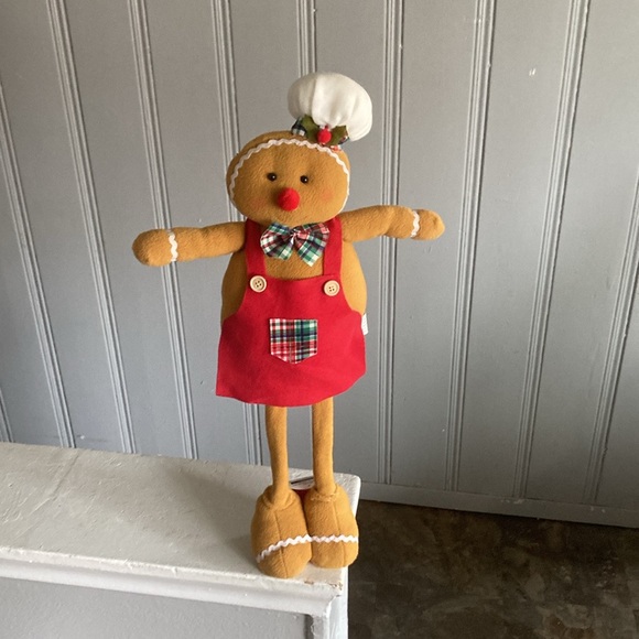 NWT- 24” Absolutely Precious- Holiday Baker Gingerbread Decoration w/Hat & Apron - Picture 14 of 16